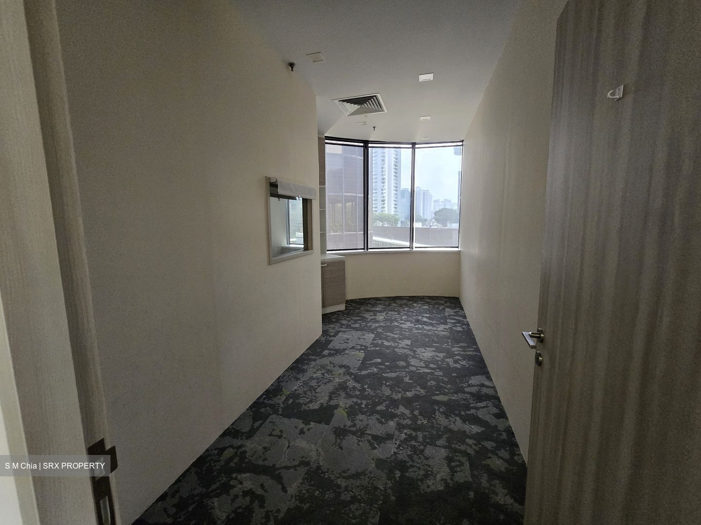 Concorde Shopping Centre (D3), Office #599906291